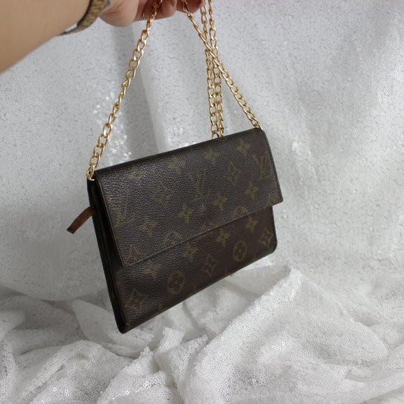 Louis Vuitton WOC - Monogram - Picture 3 of 14